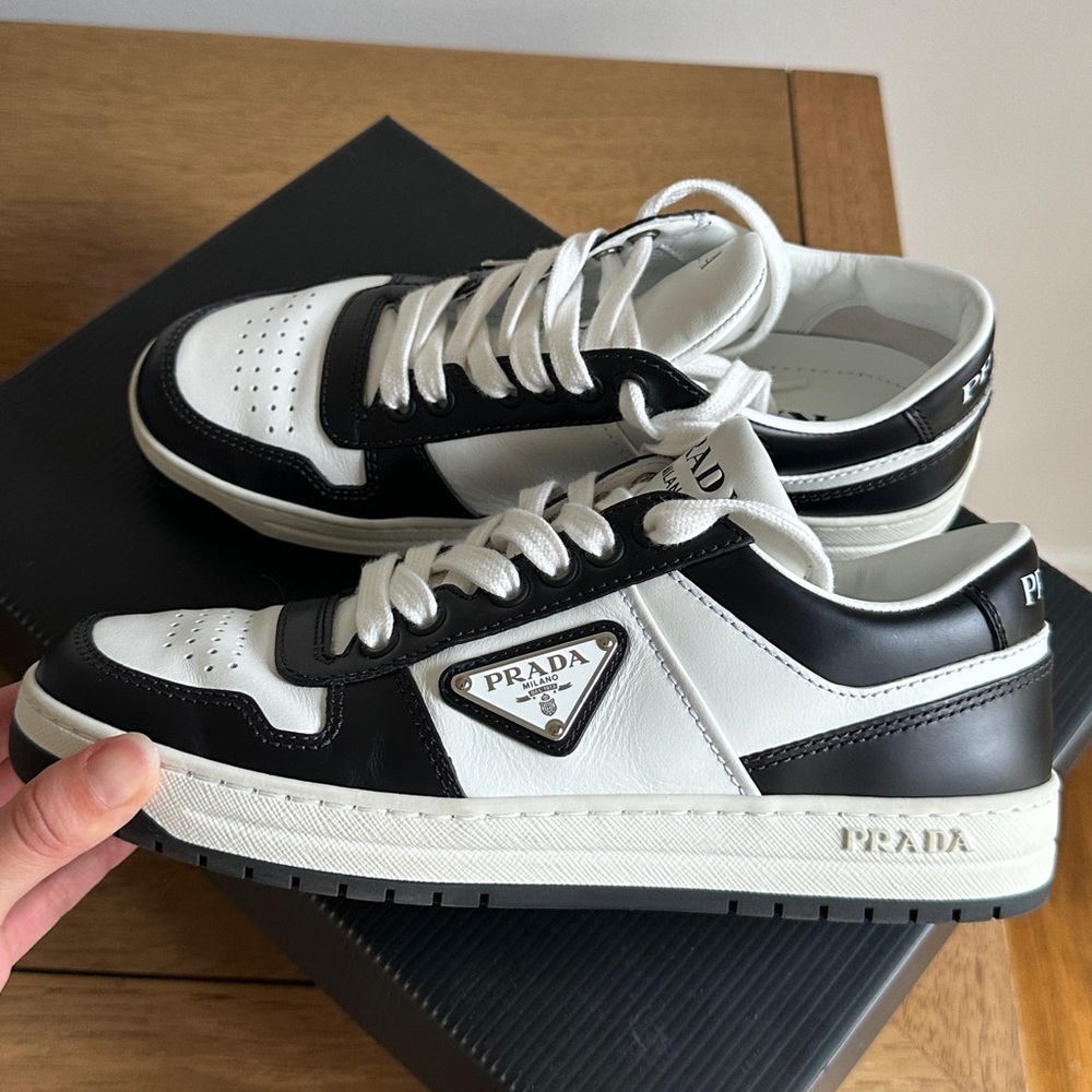 Prada Downtown Leather black and white Sneakers
